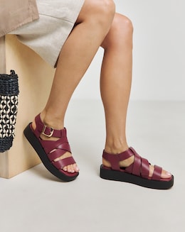 Chunky Buckle Fisherman Sandal Wide - Image