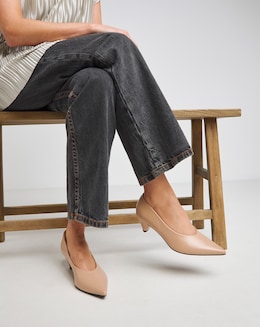 Low Kitten Heel Court Shoe Wide - Image