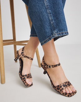 Kitten Heel Two Part Sandal Ex Wide - Image