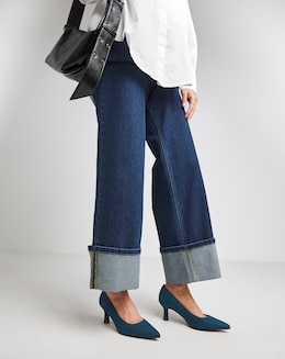 Pointed Toe Kitten Heel Shoe Wide - Image