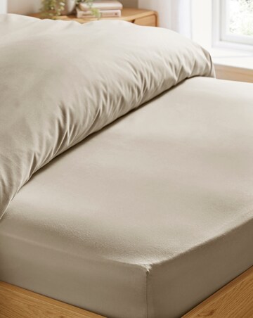 Easy Care Plain Dye Fitted Sheet