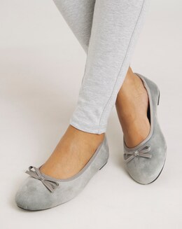 Moxie Soft Ballerina Slippers - Extra Wide Fit (EEE)