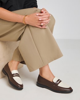 Classic Penny Loafer E Fit - Image