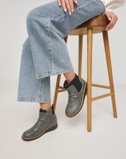 Low Wedge Ruched Boot Ex Wide EEE Fit - Image