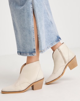 V Cut Western Ankle Boot Standard - Image
