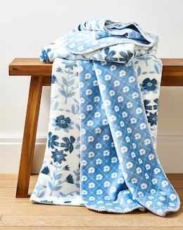 Reversible Floral Fleece Throw - Image