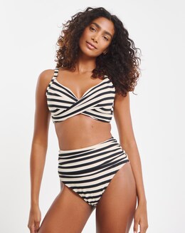 MAGISCULPT Firm Control Lose Up To An Inch Bikini Brief