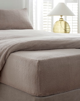 Fleece Fitted Sheet - Image