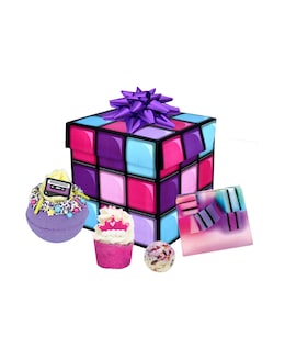 Bomb Cosmetics Rainbow Rubiks Cube Set - Image
