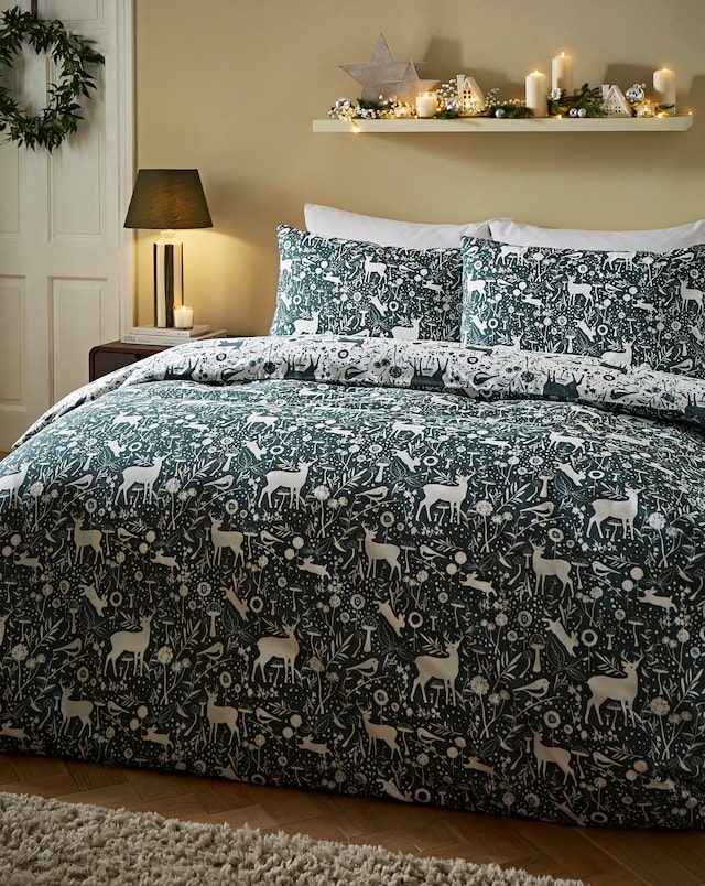 Linear Stags Duvet Set