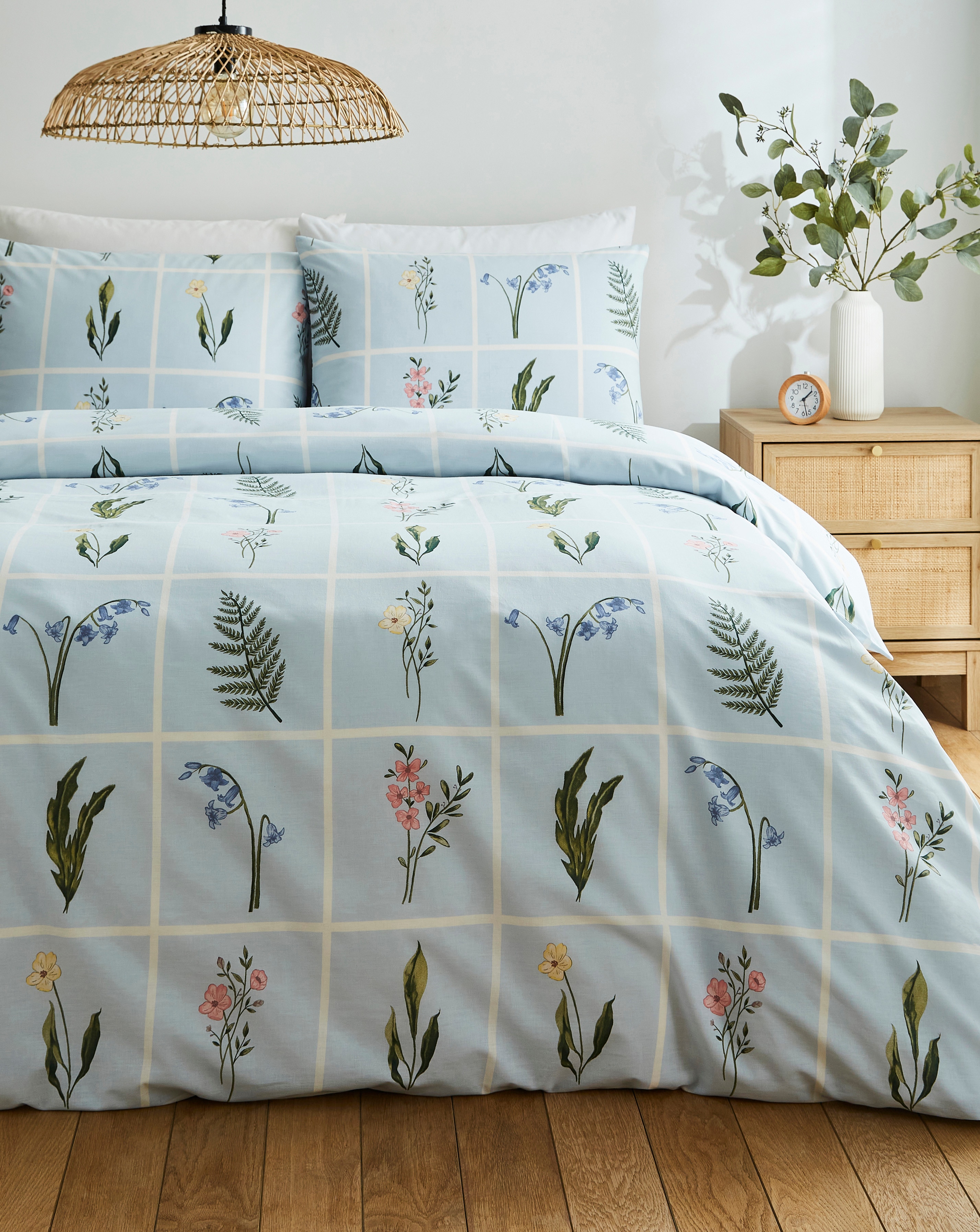 Esther Botanical Duvet Set