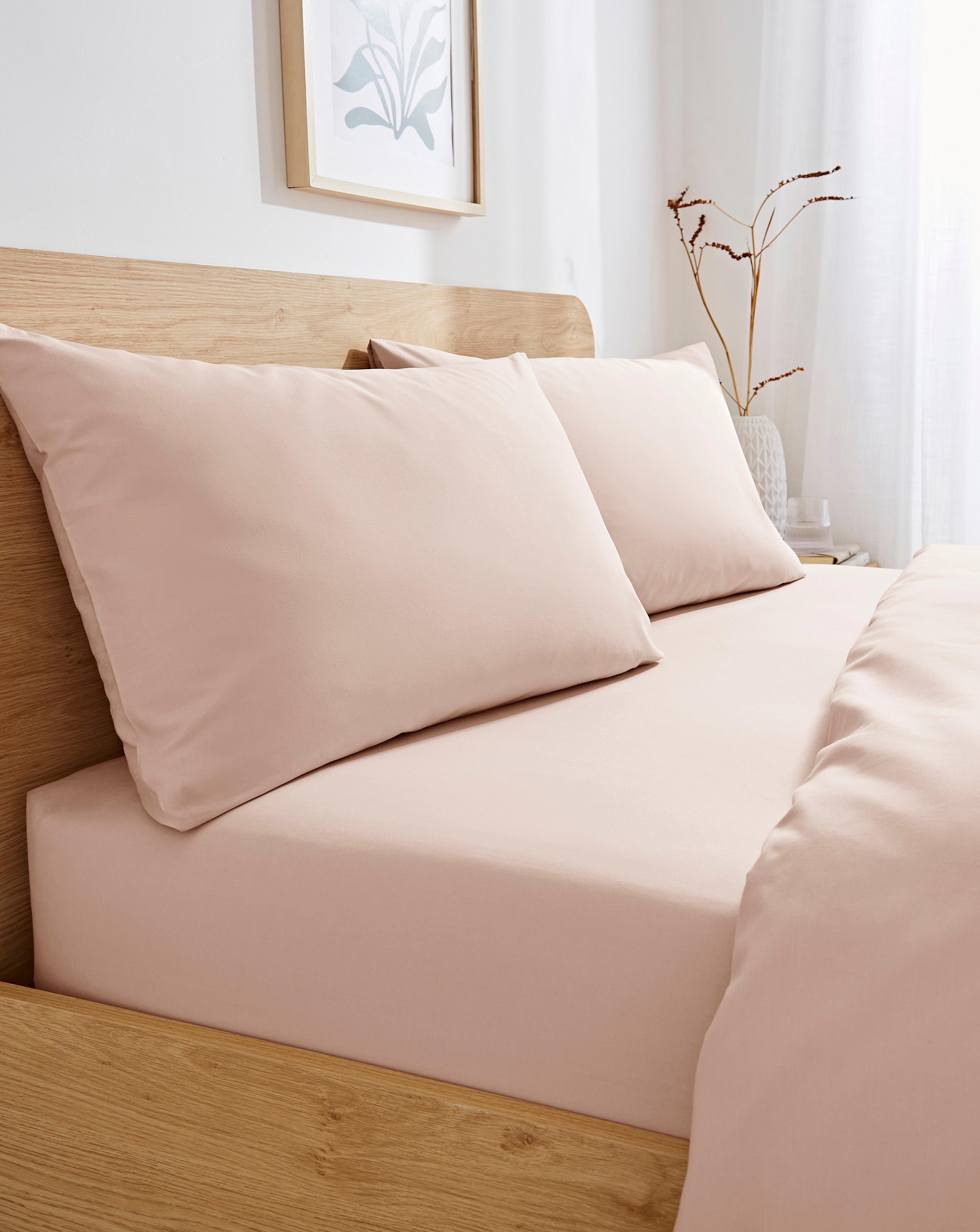 Non Iron Plain Dye 30cm Fitted Sheet - Blush