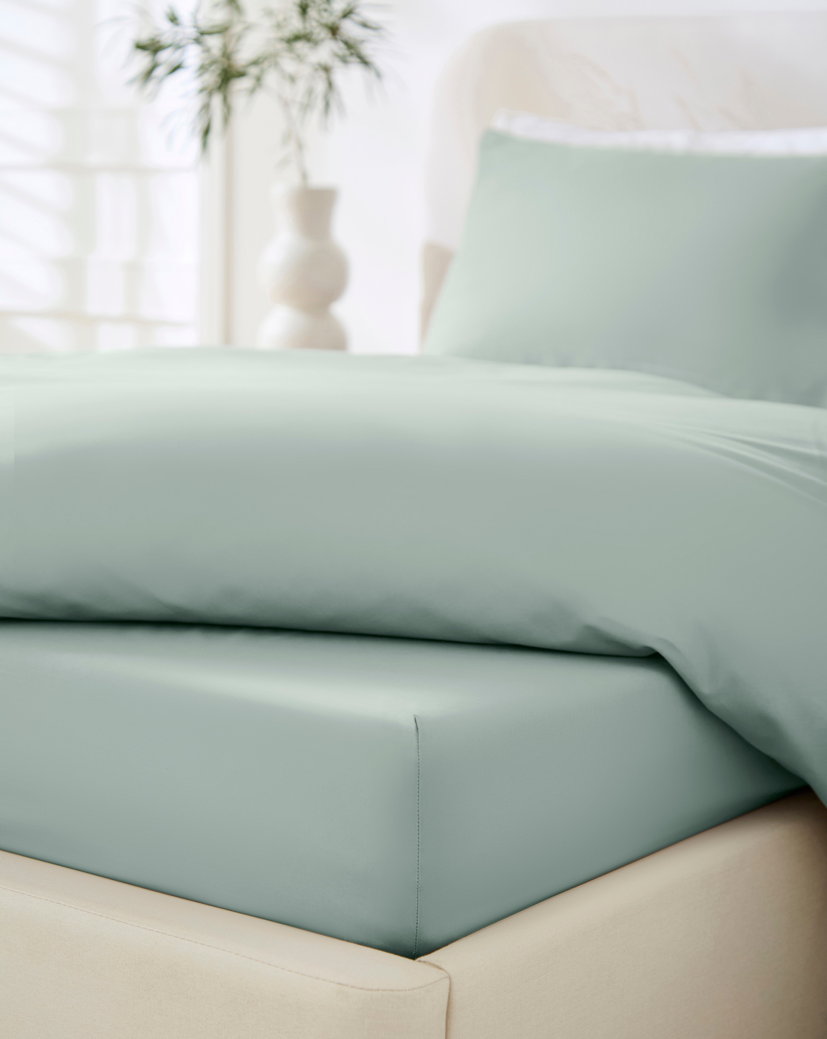 Non Iron Plain Dye 30cm Fitted Sheet - Eucalyptus