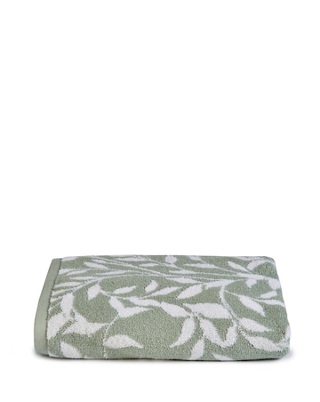 Dreams and Drapes Sandringham Towels