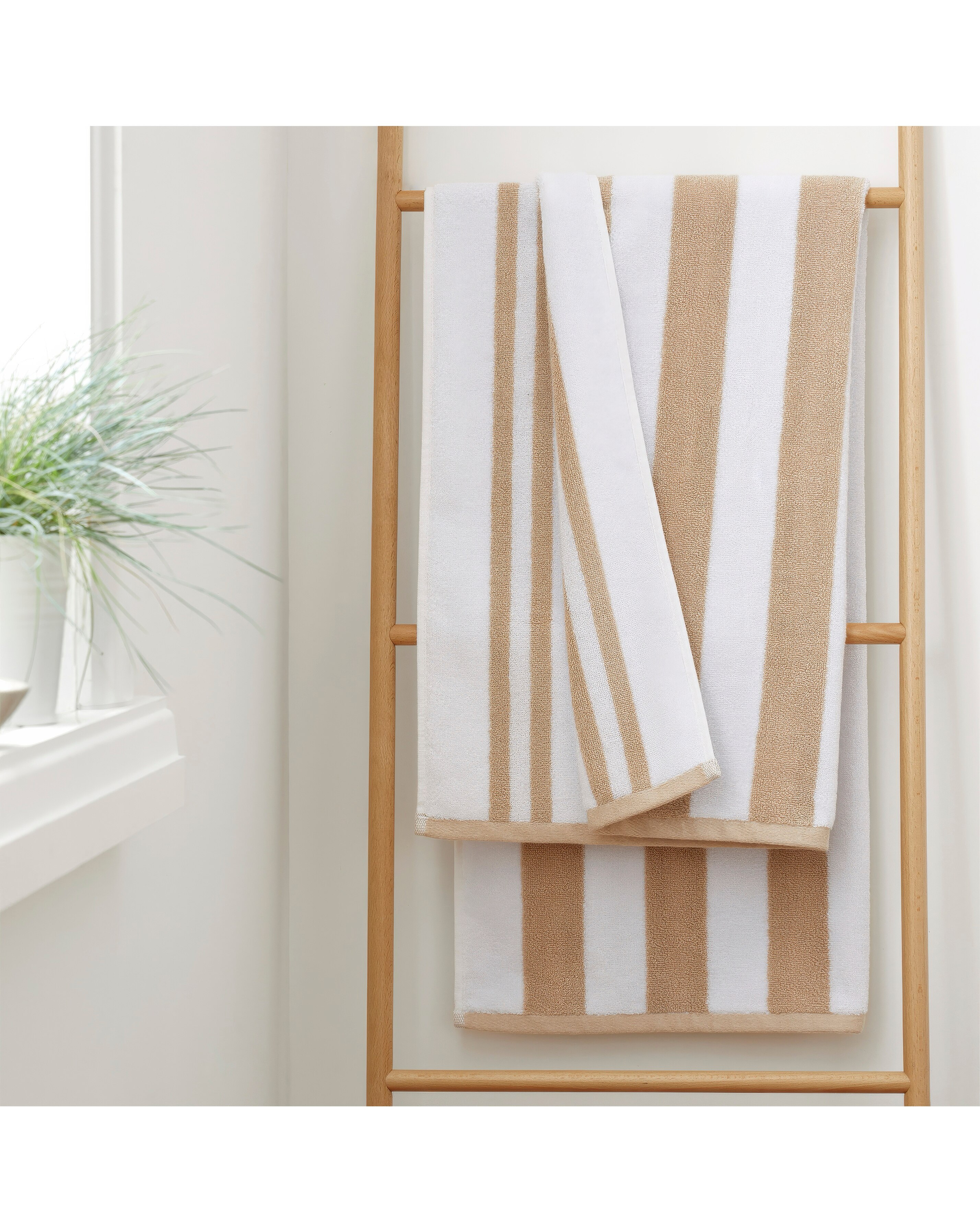 Bianca Reversible Stripe Jacquard Towels - Natural