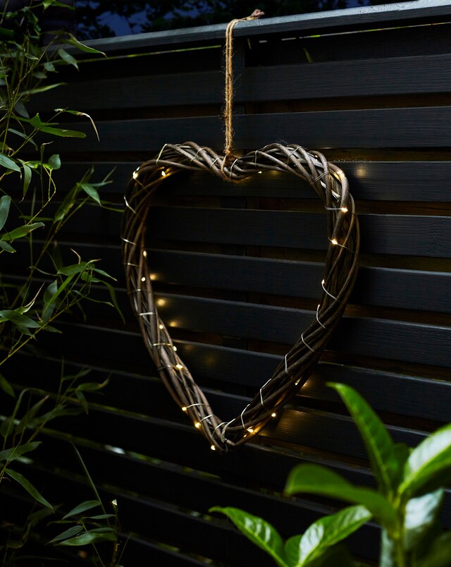 Outdoor Pre-Lit Wicker Heart Wreath - Green