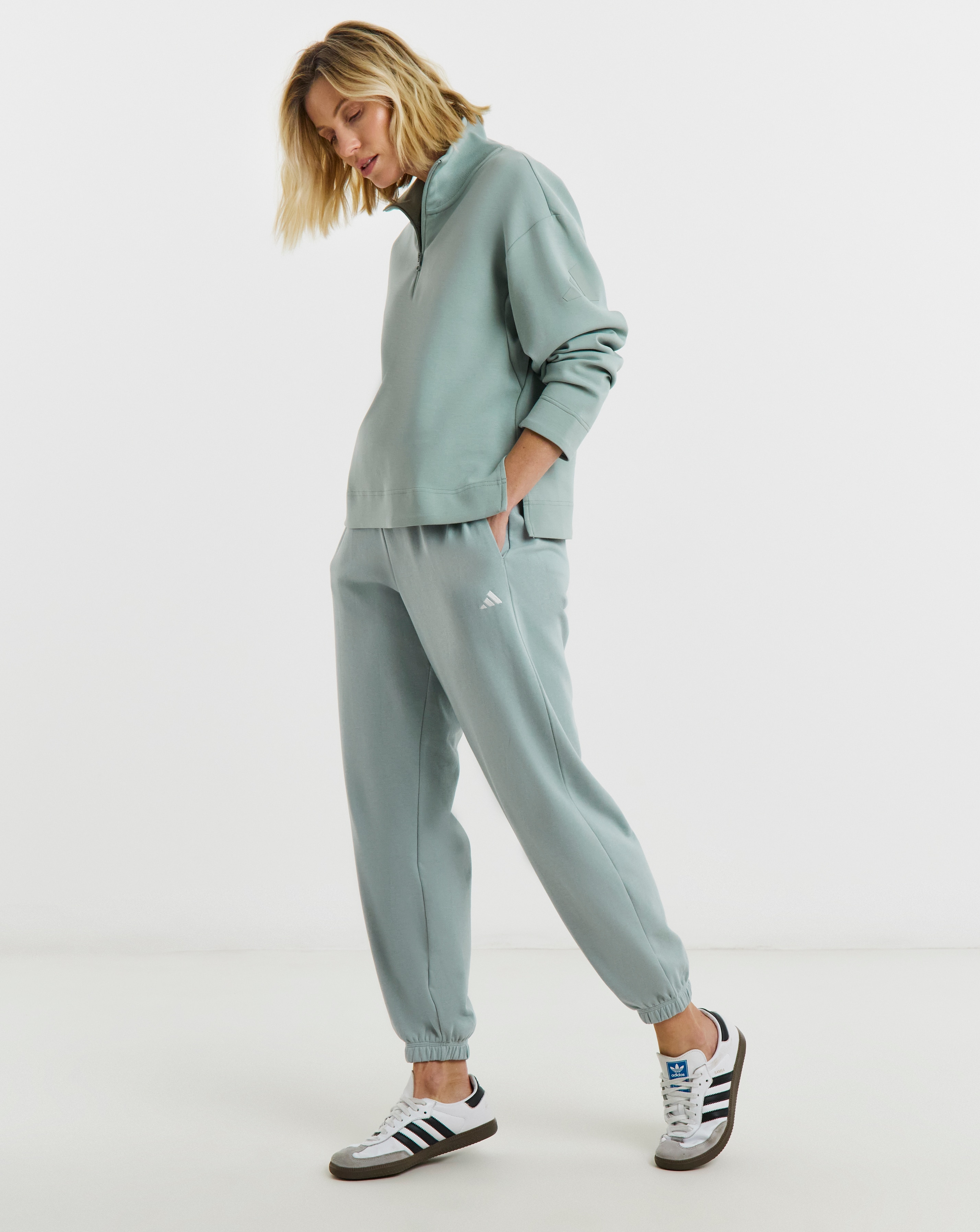 New In - Adidas Fleece Jogger