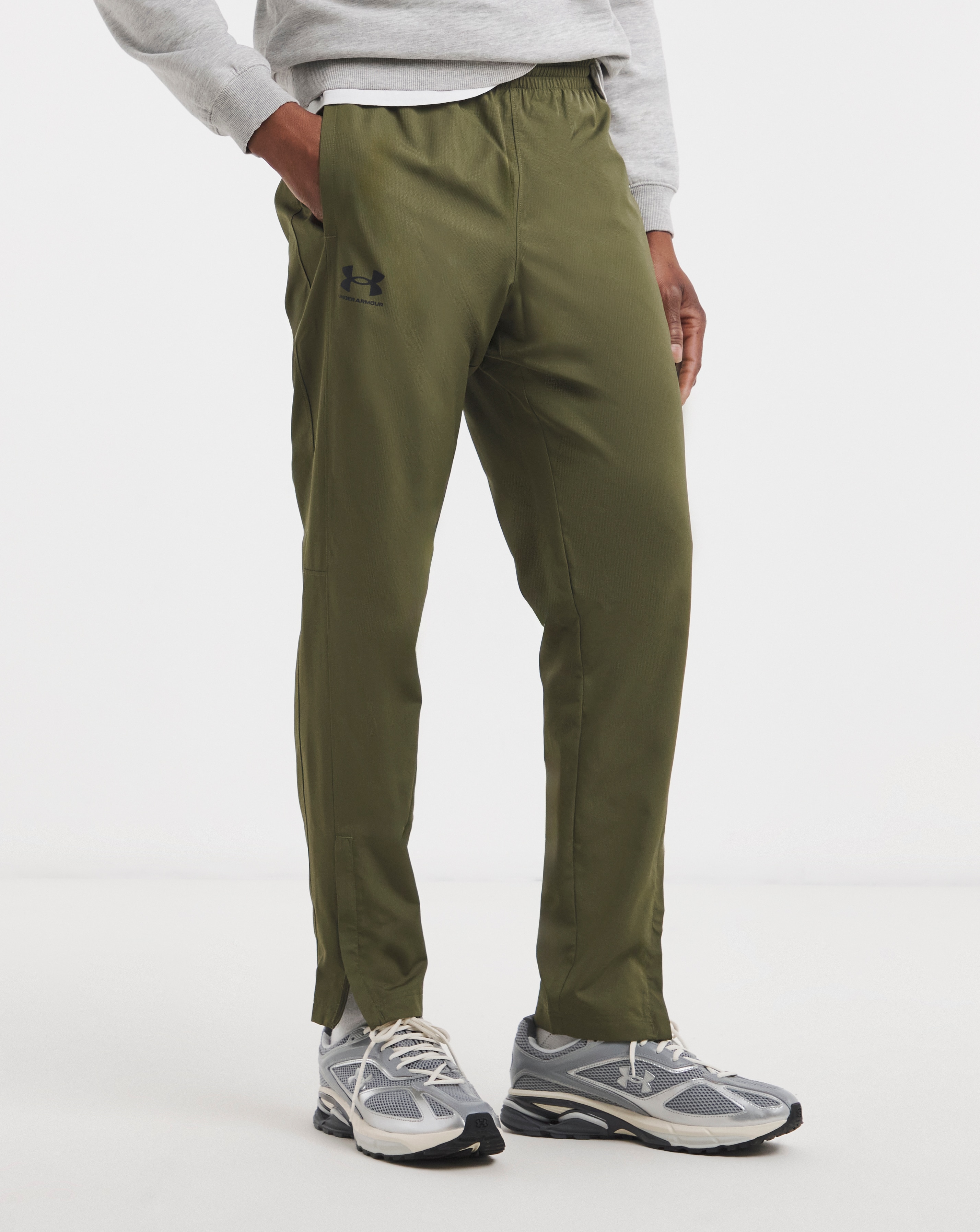 New In - Under Armour Rival Windbreaker Pants