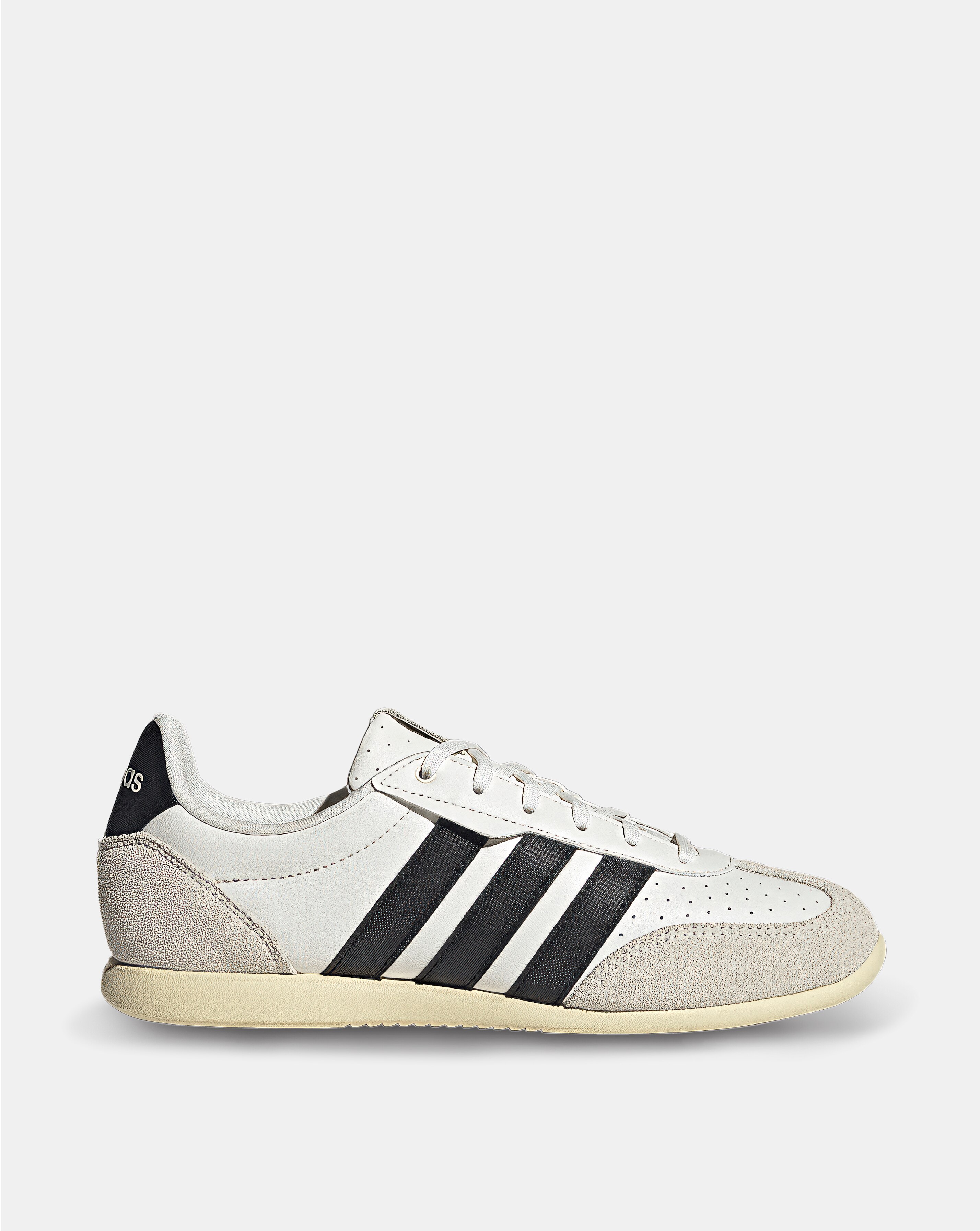 adidas Barreda Lo Trainers