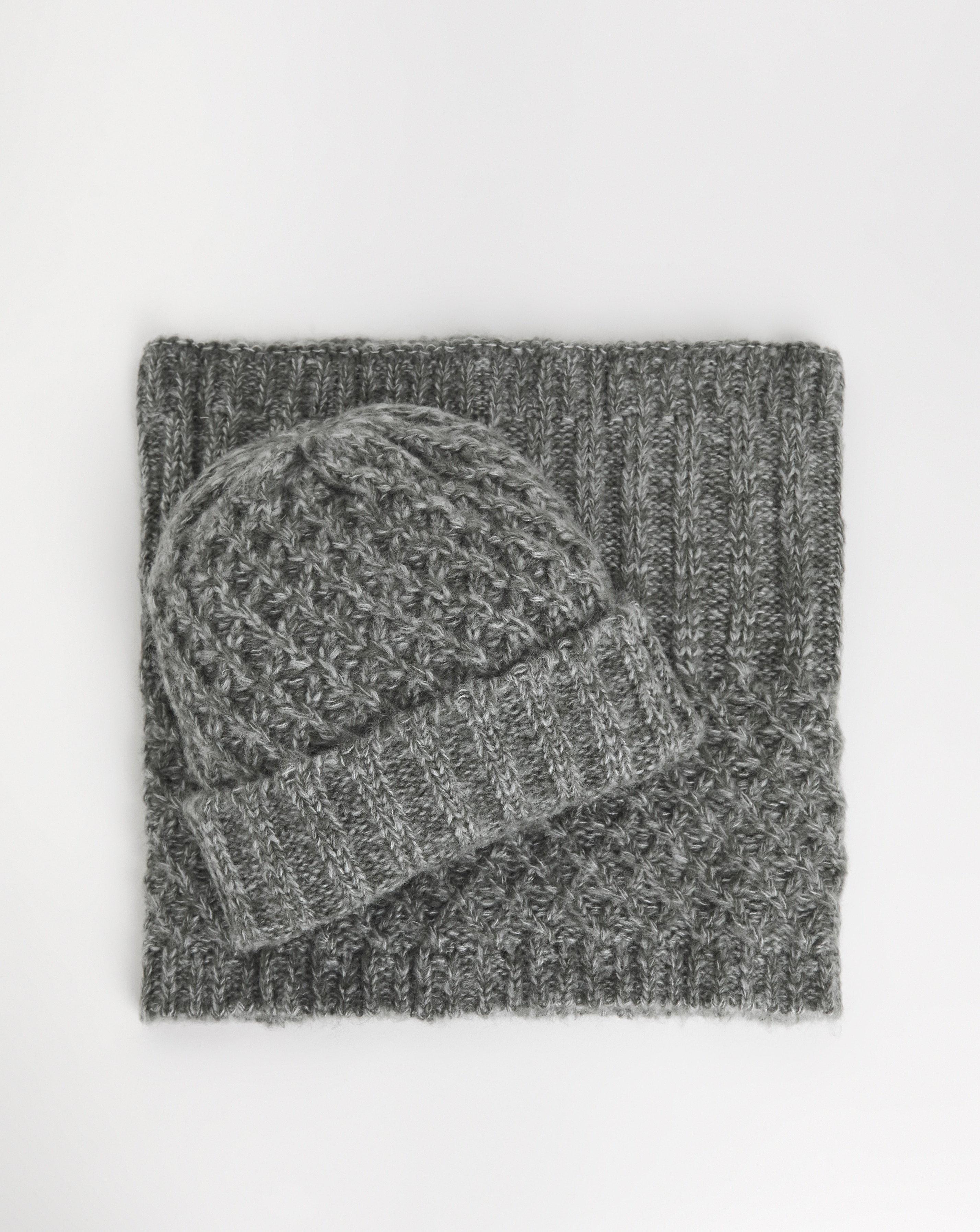 Knitted Snood and Hat Set