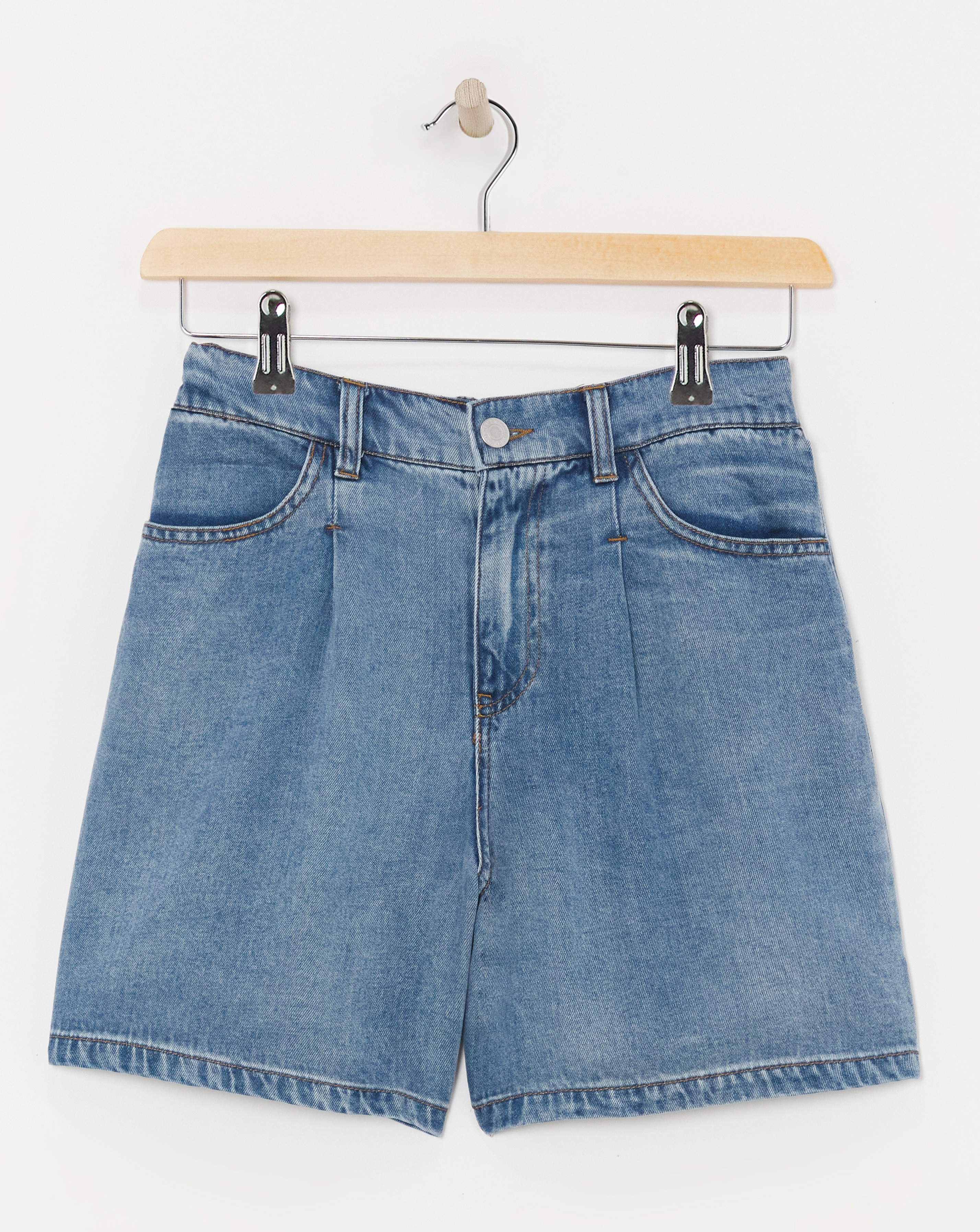 Simply Be Mid Wash Pleat Flippy Short