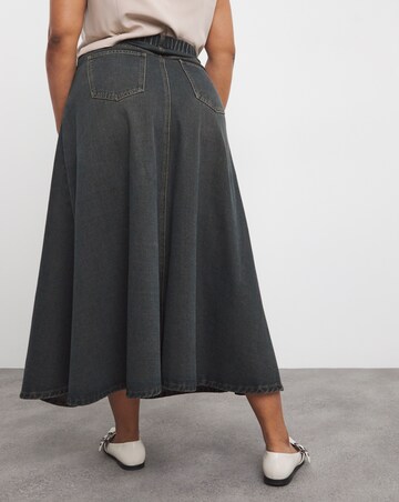 Dark Wash Box Pleat Maxi Denim Skirt