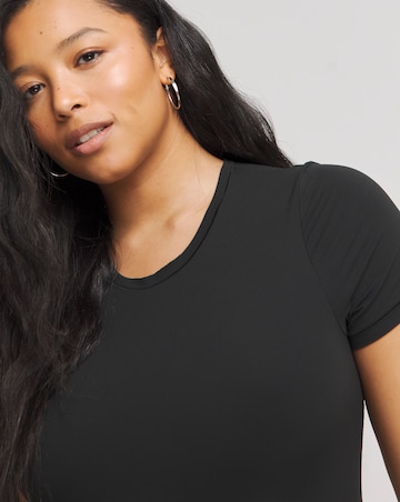 MAGISCULPT Light Control 2 Pack Smoothing T-Shirt Bodysuits - Black/White