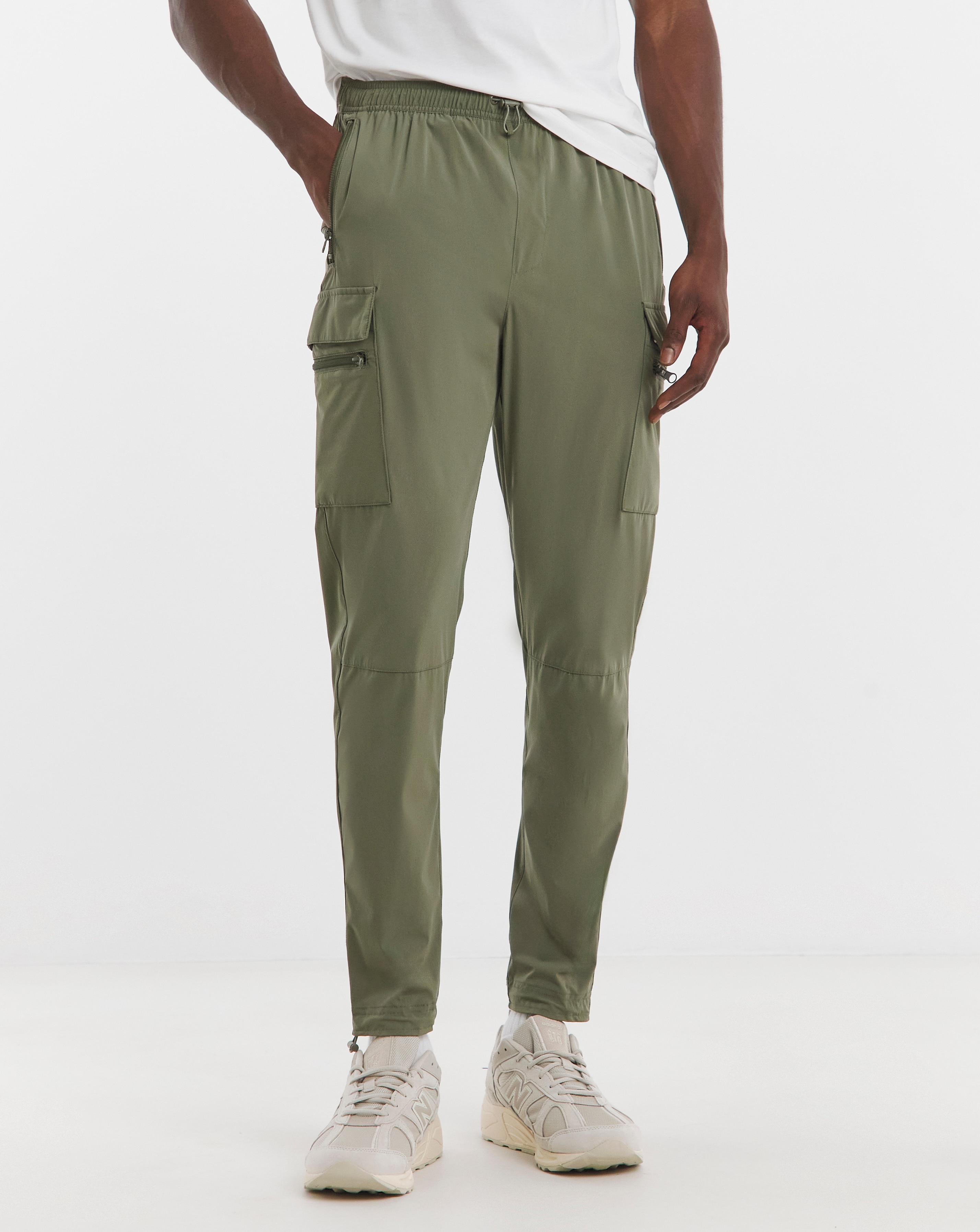 Tech Tapered Fit Pocket Cargo