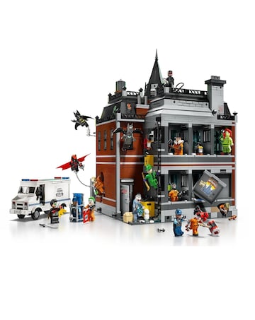 LEGO Super Heroes Arkham Asylum - 76300