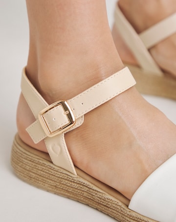 Heavenly Feet Sara Buckle Sandals Wide Fit