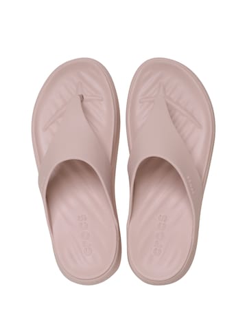 Crocs Quartz Getaway Triangle Flip - Standard Fit