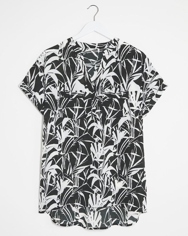 Mono Print Pocket Front Blouse