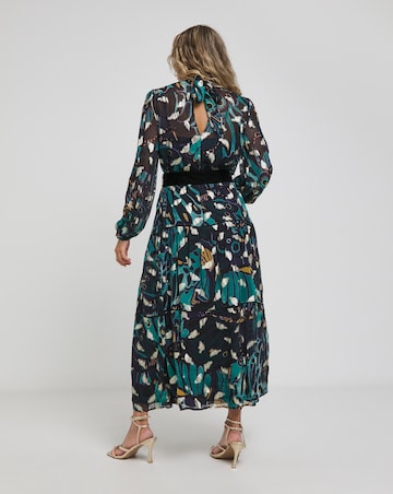 Hope & Ivy Edith Long Sleeve Maxi Dress