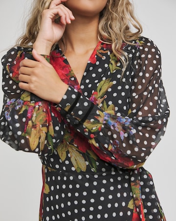 Hope & Ivy Moni Floral Wrap Maxi Dress