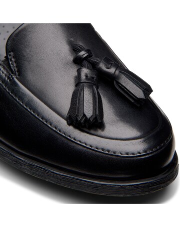Clarks Havisham Leather Tassel Loafer