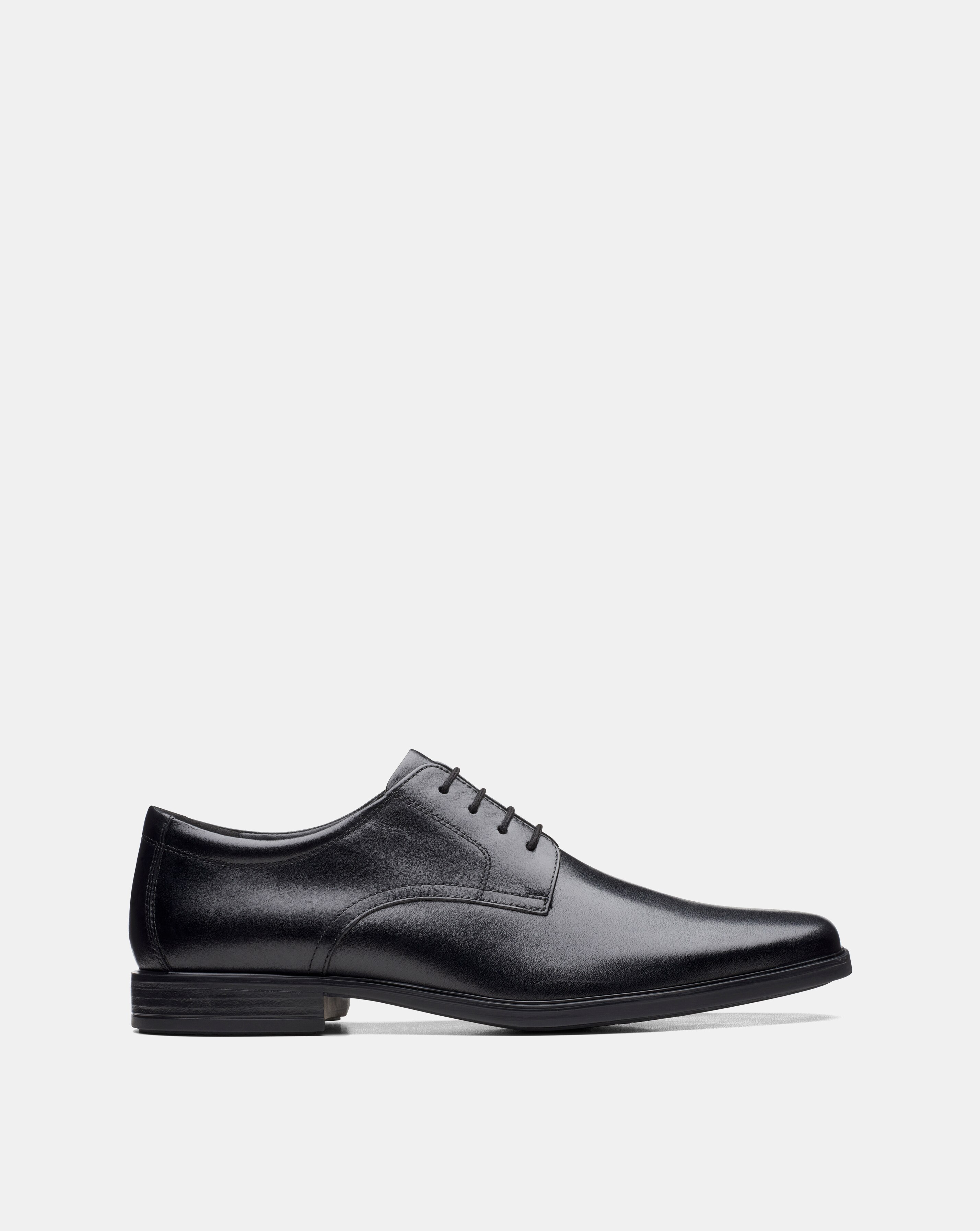 New In - Clarks Howard Walk Shoes