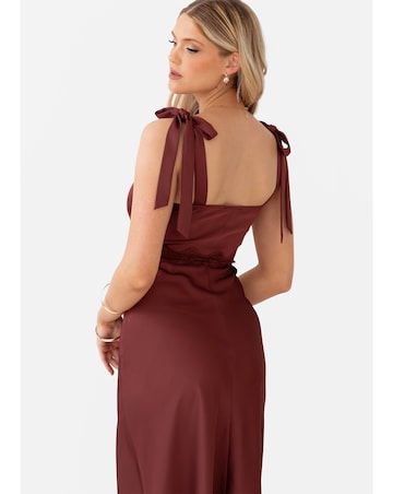 Maya Deluxe Plain Dress