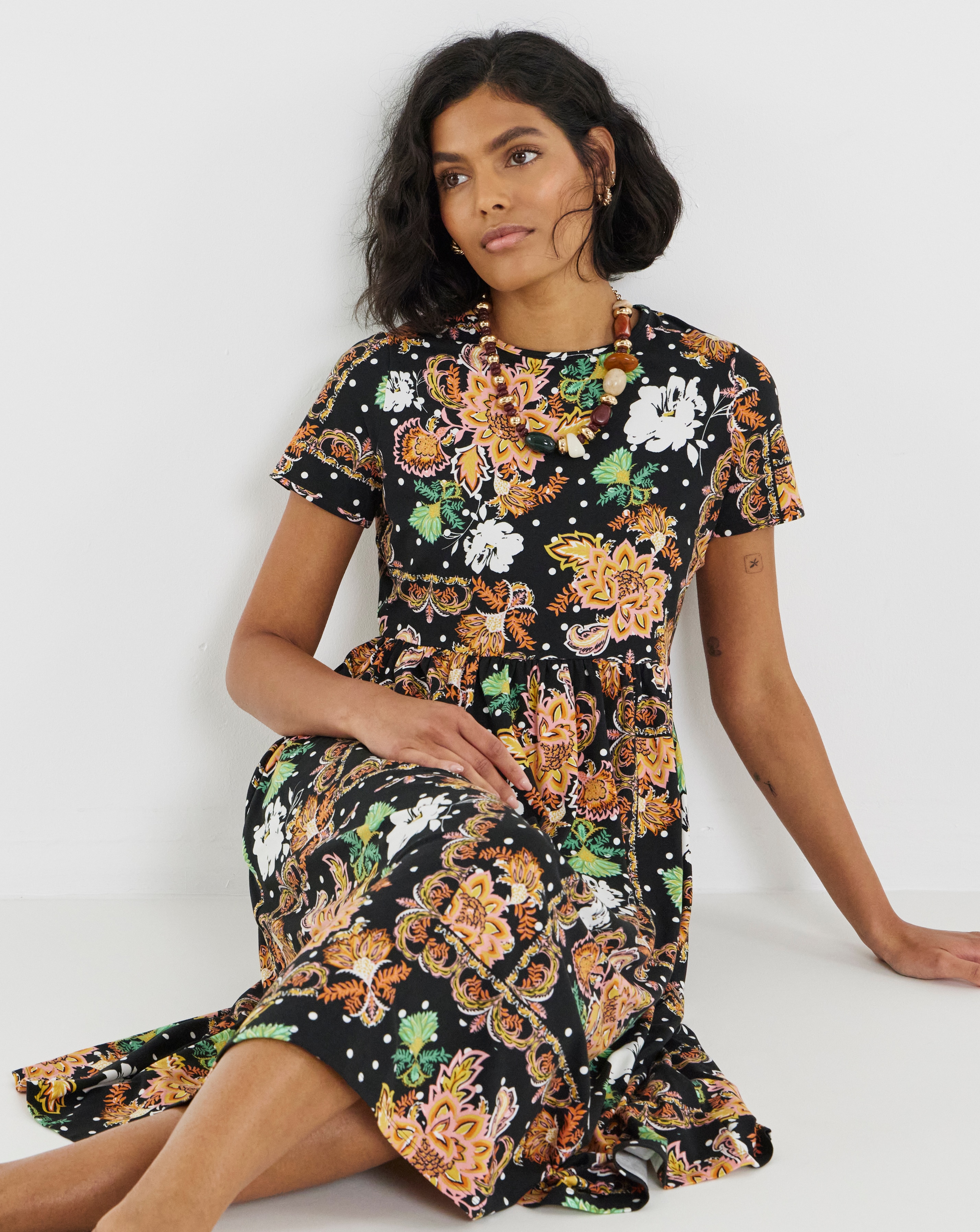 New In - Jersey Midi Dress With Pockets