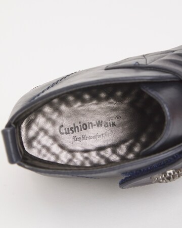 Cushion Walk Touch & Close Boot E Fit