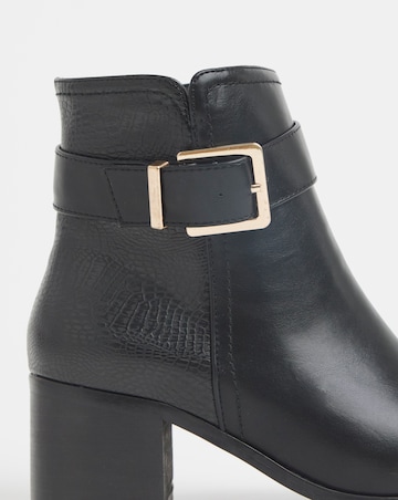 Cushion Walk Block Heel Buckle Boot Extra Wide EEE Fit