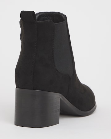 Cushion Walk Block Heel Boot Wide E Fit