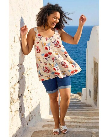 Roman Curve Ditsy Floral V-Neck Top