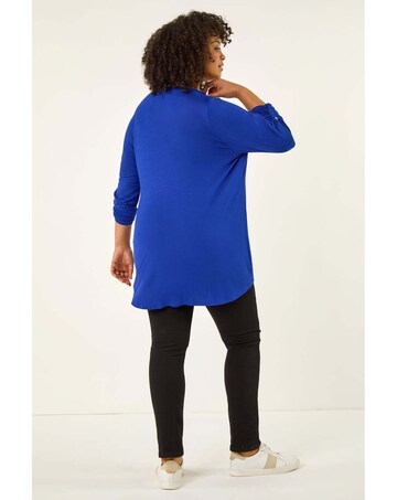 Roman Curve Buttoned Stretch Top