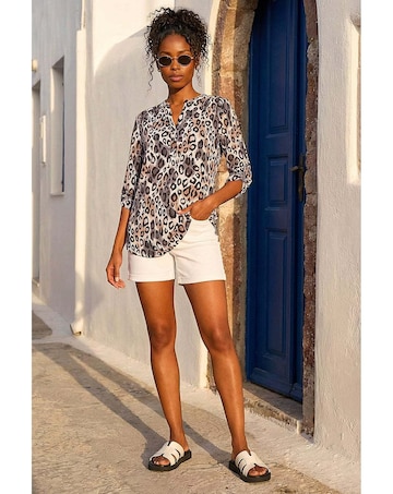 Roman Animal Print Stretch Blouse