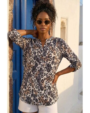 Roman Animal Print Stretch Blouse