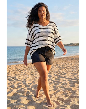 Roman Curve Crochet Knitted Top
