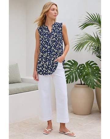 Roman Ditsy Floral Pintuck Shirt