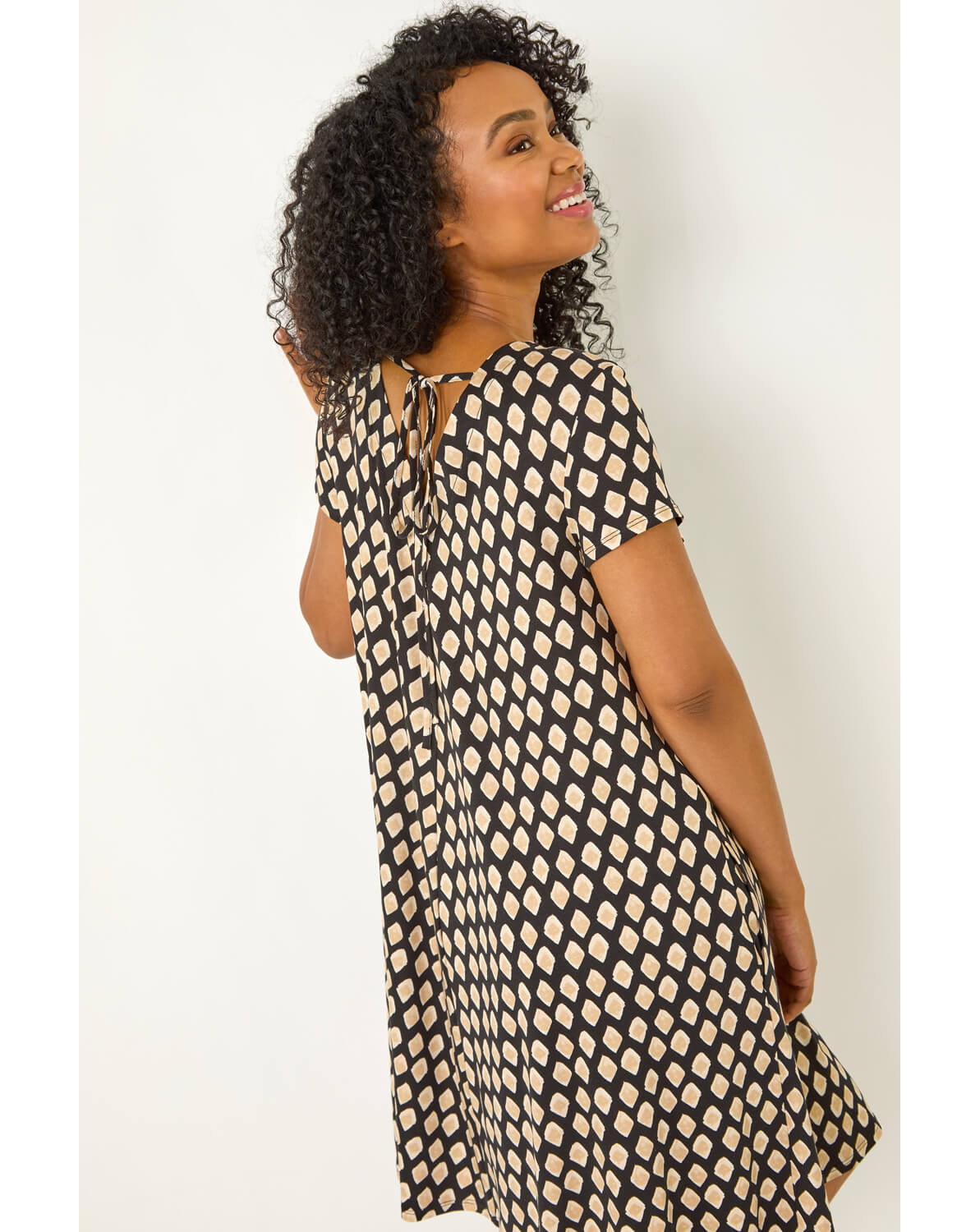 New In - Roman Petite V-Neck Swing Pocket Dress