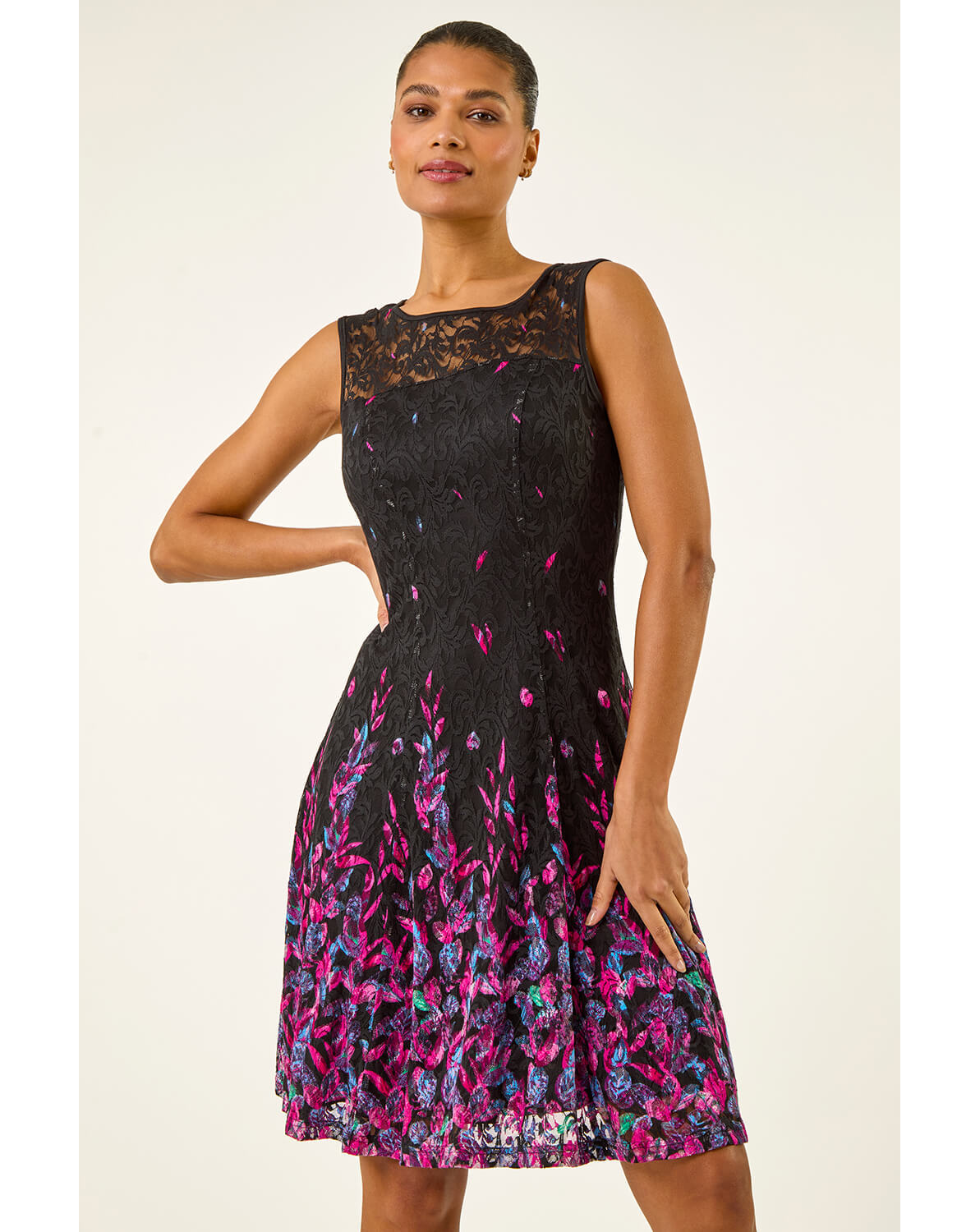 New In - Roman Leaf Print Lace Stretch Dress