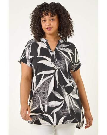 Roman Curve Leaf Print Textured Shirt
